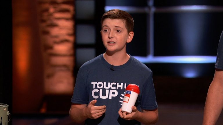 A 15-Year-Old Entrepreneur Impresses the Sharks