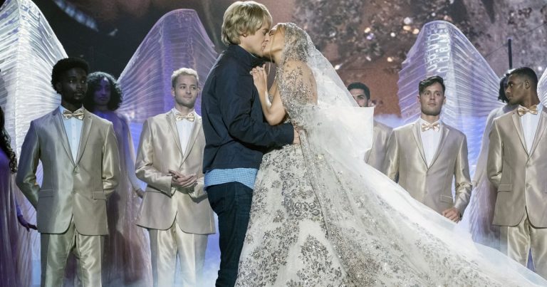 The Story Behind J Lo’s Major Wedding-Dress Moment in “Marry