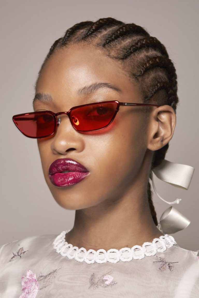 Spring 2022 Beauty Trends: Minimalist Skin, Y2K Gloss And More