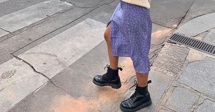 8 Boots That Should Be Worn With Skirts to Be