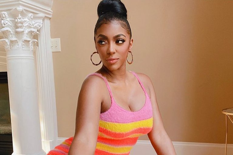 Porsha Williams Poses With Shamea Morton And Fans Are In