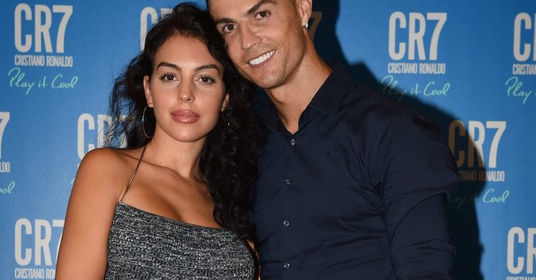 Georgina Rodriguez And Cristiano Ronaldo Are Having Twins, And Their